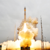 视频︱飞向太空的浪漫故事 株洲制造的首颗卫星成功发射