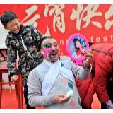 摄影丨覃文乐：台上台下