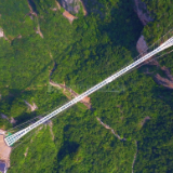 “大爱张家界”诗赛选登丨 身软扶栏羡飞鸟，悠悠落入对山中