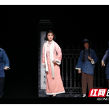 文艺评论丨伍益中：用信仰和青春凝成的生命绝唱