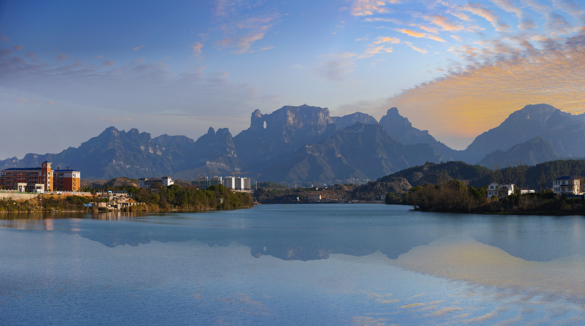 景色如画,山河无恙.jpg 景色如画,山河无恙.jpg