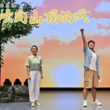 湖南艺术职业学院原创青春独幕剧《吹向山顶的风》成功首演