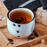诗歌时刻丨蒋郁相：我得泡上几壶春秋，渐次把时光煮沸