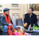 杨浩东看望艺术家代表