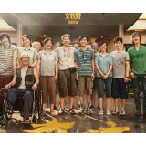 影评丨戚乐也：《奇迹·笨小孩》——团结逐梦，采摘奇迹