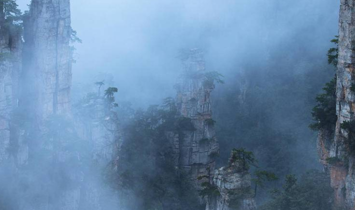 行吟诗刊丨八五：在鹞子寨，我愿是一支如水的山歌，在天地间摆渡