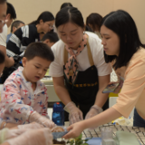 双节延续“博物馆热” 教育活动乐在长博