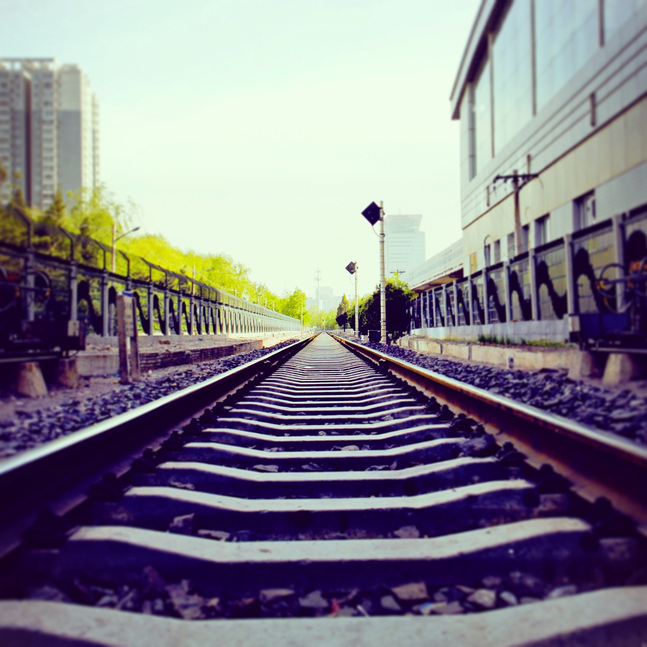 railway-1759116_1280.jpg