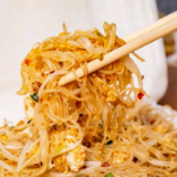 谁会忘记呢，那一碗真诚的醴陵炒粉