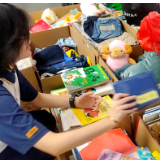 长郡中学志愿者走进林峰中心完小开展爱心捐助支教活动