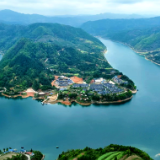 文学里的湘村丨田均权：走进清江村