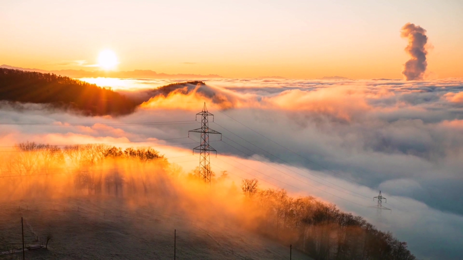 千库网_唯美云海翻腾日出高原实拍云层_摄影图编号191995_副本.jpg 千库网_唯美云海翻腾日出高原实拍云层_摄影图编号191995_副本.jpg