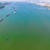 吕铭：《爱在长沙》