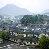 诗歌时刻丨吕宗林：在张谷英村，你和我，一同为春天写一首诗
