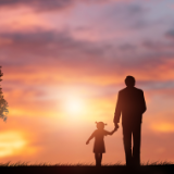 欧阳屹:父辈们书不尽的人生百态,让我们无不动容