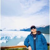 诗歌时刻丨李立：斜阳搜遍他们的全身，里里外外都找不见喜与悲