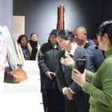 “两情湘粤·全运接棒”广东工艺美术交流展在长沙开幕