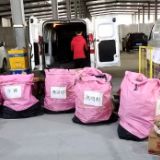 拼多多“兜底”快递进村中转费 偏远乡村加速进入“包邮区”