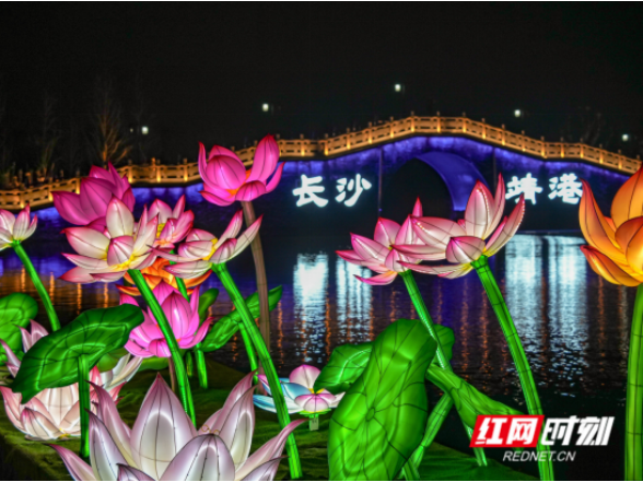 千灯靖港“湘”当燃爆！灯会烟花火壶巡游，马力十足闹元宵