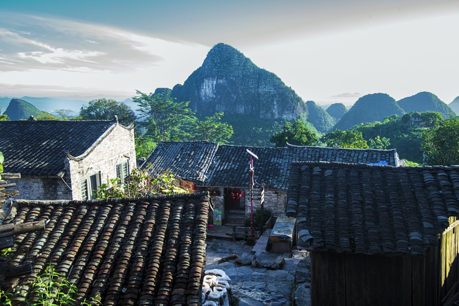 千库网_广东清远千年瑶寨民房民宿摄影图配图_摄影图编号240675_副本.jpg