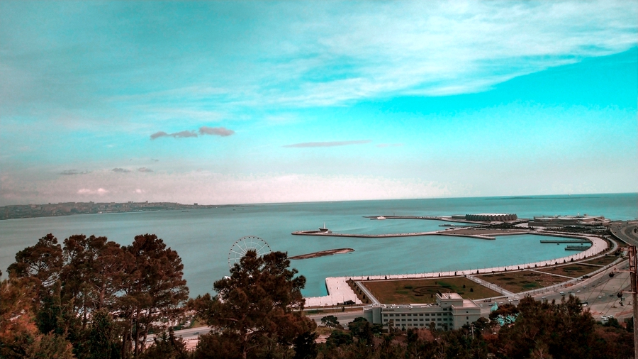巴库阿塞拜疆美丽的海景_副本.jpg 巴库阿塞拜疆美丽的海景_副本.jpg