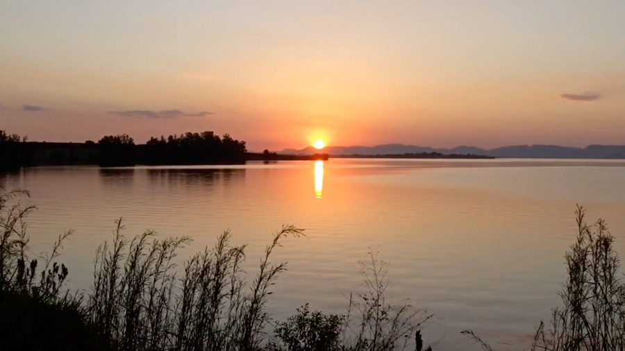 千库网_傍晚黄昏日落小溪高清_摄影图编号188060_副本.jpg 千库网_傍晚黄昏日落小溪高清_摄影图编号188060_副本.jpg