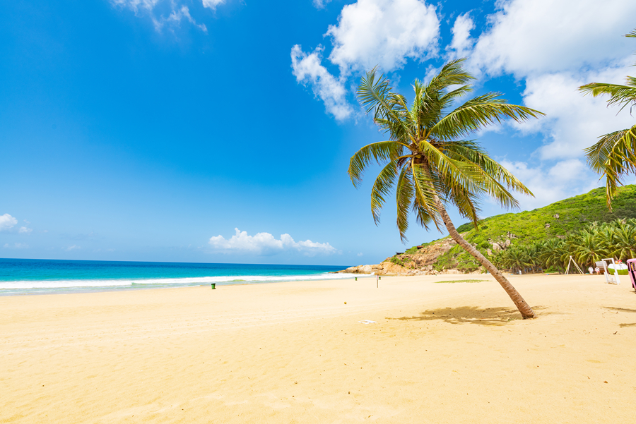 千库网_海南陵水呆呆岛沙滩美景_摄影图编号21161971_副本.jpg