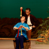 4月23日，花鼓好戏唱响娄底油溪村，经典与温情齐登场