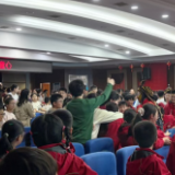 湘剧进校园,孩子们“玩疯了”