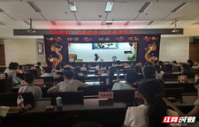 职工子女“六一”乐赏非遗皮影 “湘观剧”活动走进湘潭经开区