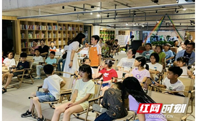 2500余场免费活动，来图书馆，这个暑假乐趣多！