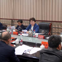 周迎春主持召开2025年第34次邵阳市人大常委会党组会议