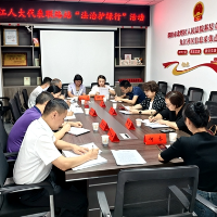 周迎春到北塔区九江社区代表联络站开展“法治护绿人大行”暨污染防治相关法律法规执法检查