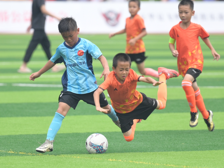 2025第六届“侨心杯”足球邀请赛24日精彩集锦及赛事结果