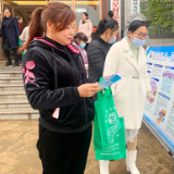 雁峰妇联：将法律知识“送”到村民家门口
