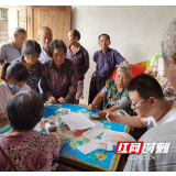 祁东县香锦坪村贫困户各有奔头