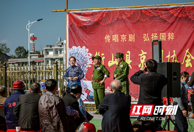 衡山：京剧下乡 文化惠民