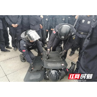 立足实战 砺警练兵！常宁公安巡特警春季大练兵