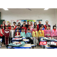共“童”温暖，这个“六一”他们在一起