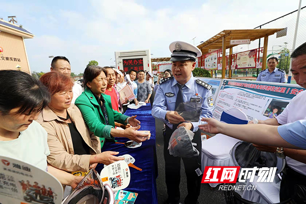 保畅通 护平安 便群众！衡阳公安交警推动“我为群众办实事”落实落地落细