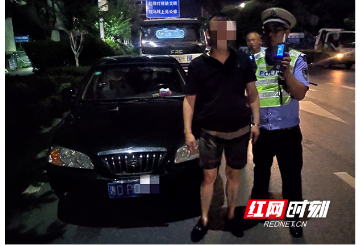 “亡命之徒”醉驾逆行逃窜 雁峰交警前后堵截缉拿