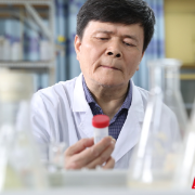 南华大学丁德馨获敬业奉献类“湖南好人”称号