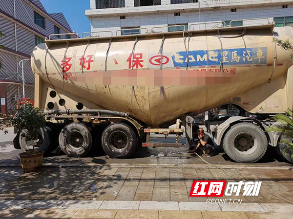 图片4.jpg