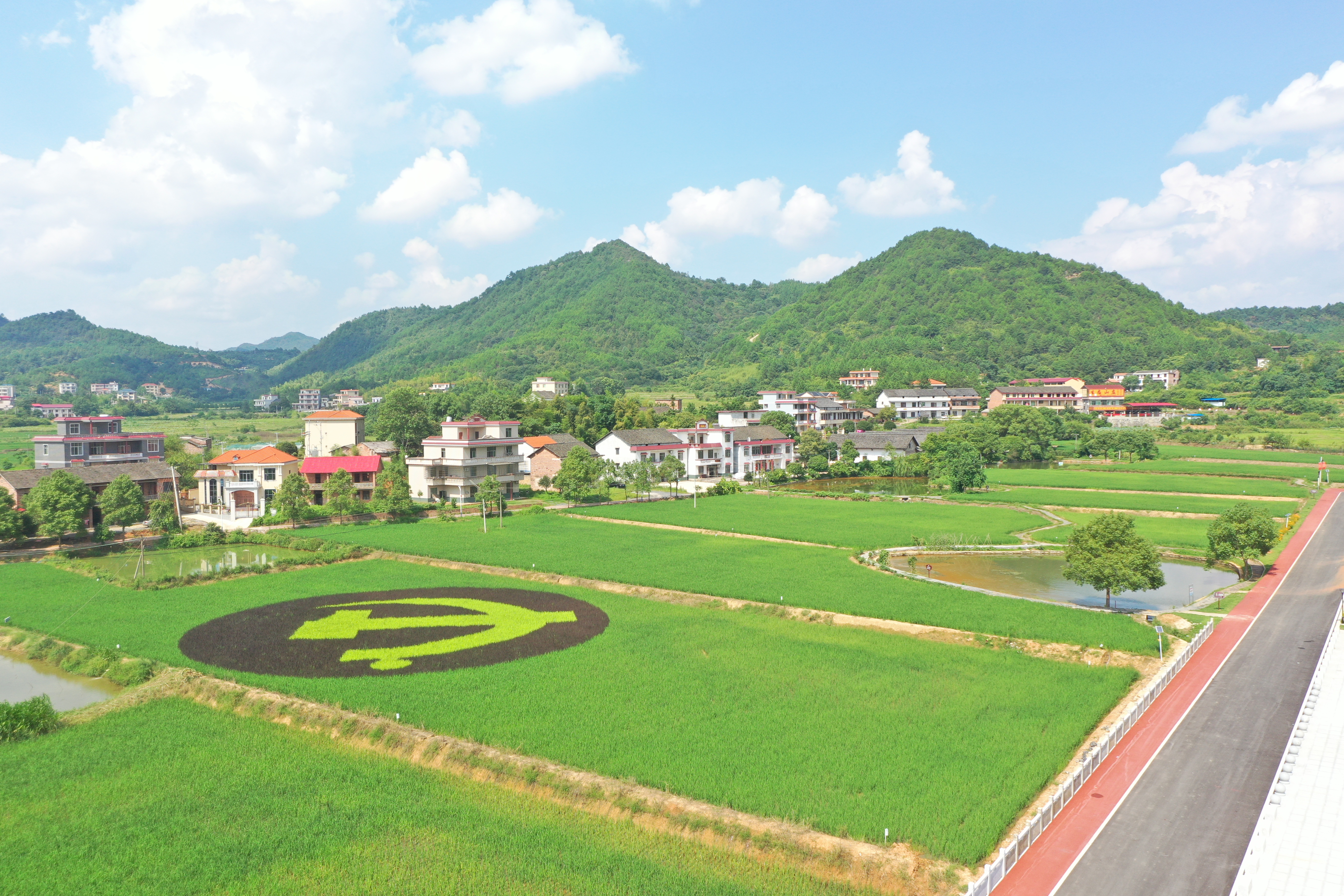时政·衡阳 正文红网时刻 通讯员 蒋甜田 衡阳报道 近日,衡阳县洪市镇