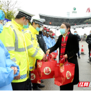全力以赴保平安!雁峰区主要领导慰问疫情防控一线工作人员