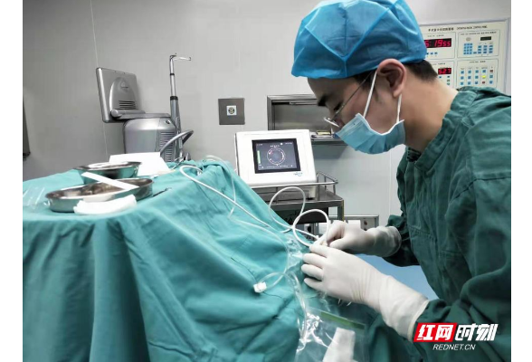 冬季青光眼高发，衡阳76岁大爷左眼反复胀痛