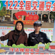 守法规知礼让 雁峰交警深入群众送安全