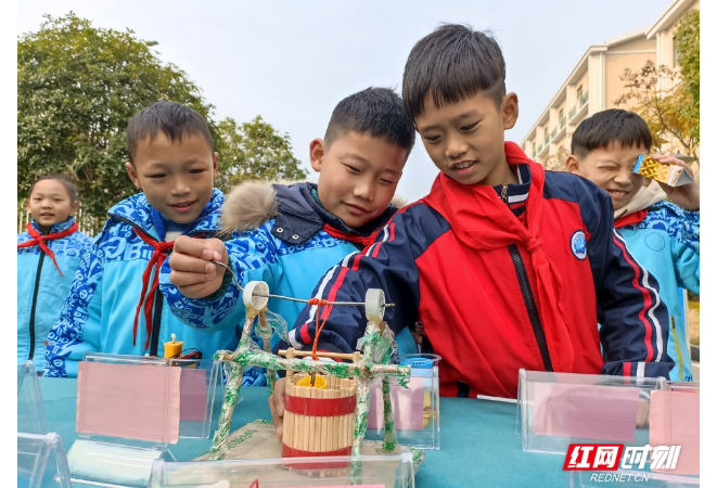 “双减”在衡阳丨衡阳白沙实验学校“双减”成果跨新年展火热启幕