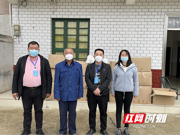 支援抗疫,衡山县东湖镇一退伍老兵捐赠2.7万个口罩
