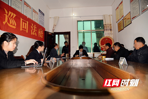 衡东法院开启多元解纷新模式 为农民工讨薪44万元